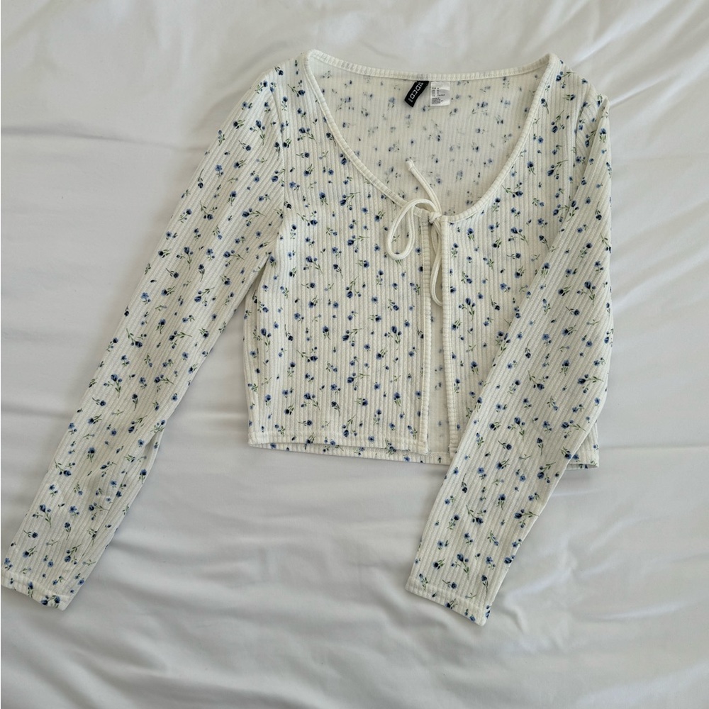 H&M floral tie top